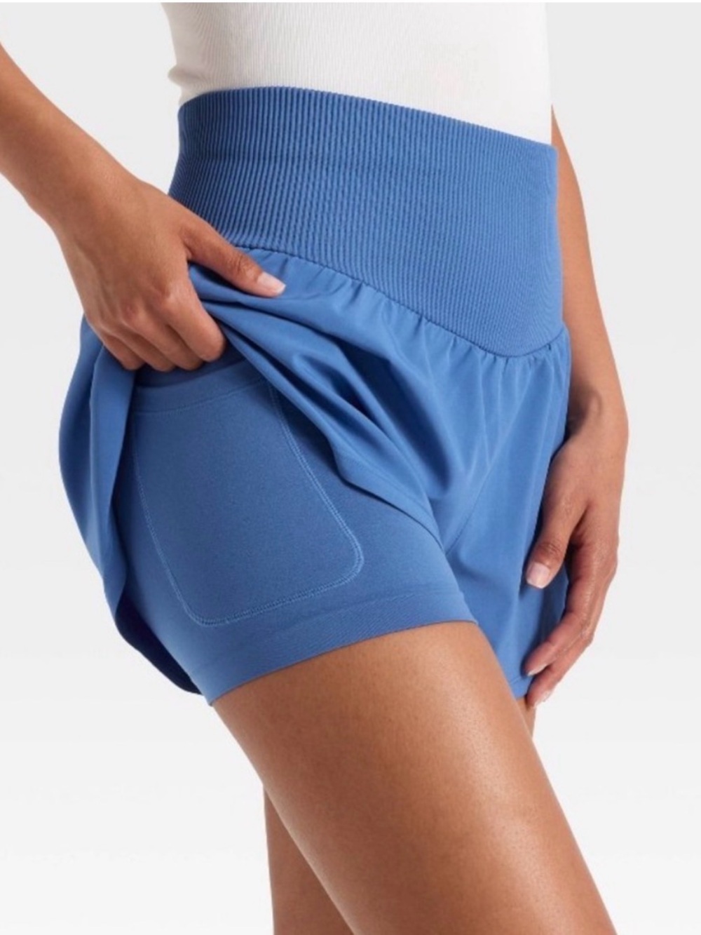 NWT Women's Active Shorts Size L